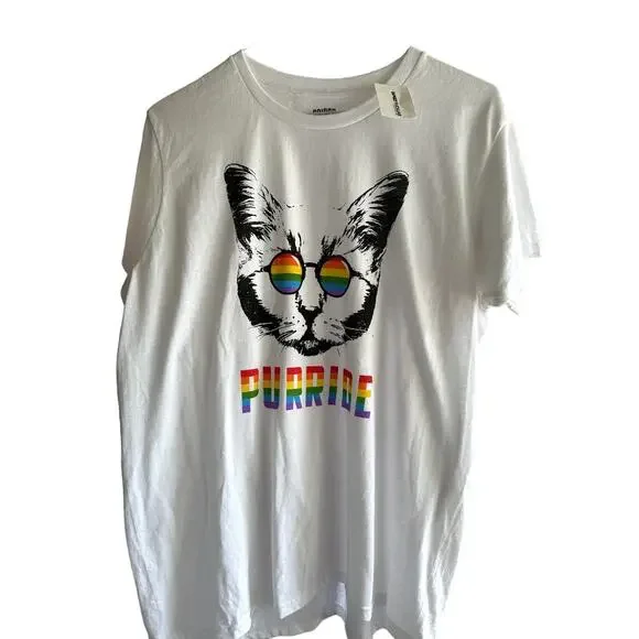 Pride Cat T-shirt - Picture 1 of 3
